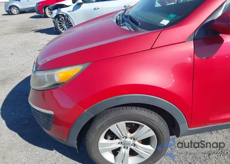 2013 Kia Sportage Lx z USA, uszkodzony, nr VIN KNDPB3A25D7363837